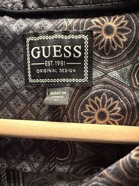 GUESS Black and Brown Patterned Button-Up Shirt